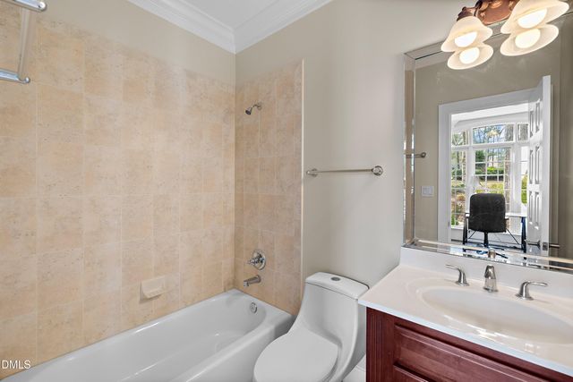 1525 Eglantyne Court, Raleigh, NC 27613