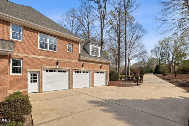 1525 Eglantyne Court, Raleigh, NC 27613