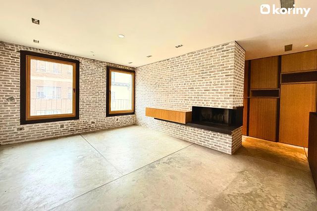 75 WARREN Street, New York City, NY 11201