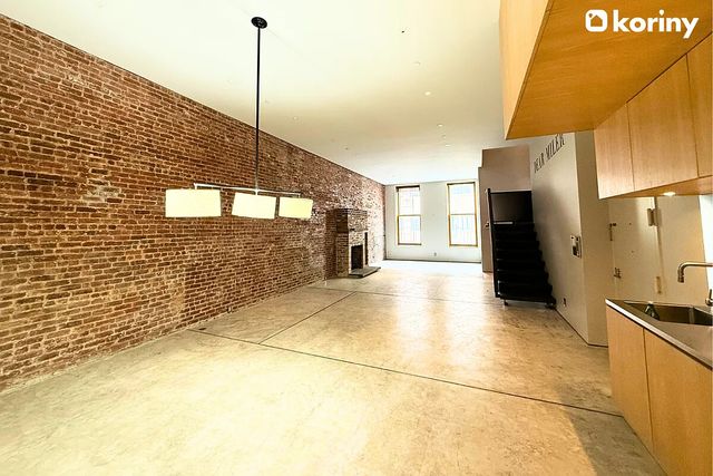 75 WARREN Street, New York City, NY 11201