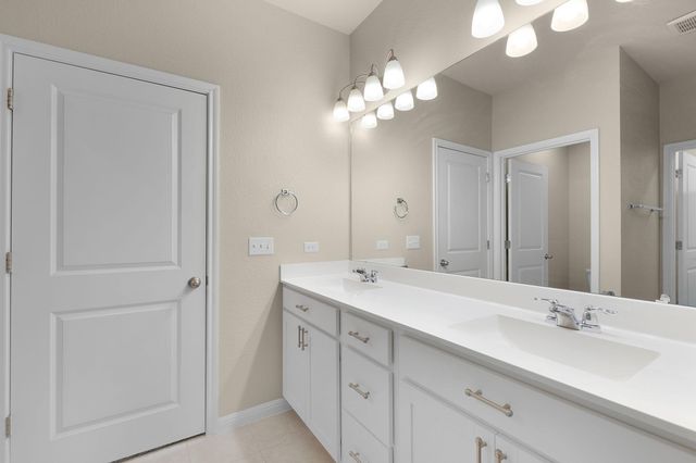 112 Creek Plum CT, Liberty Hill, TX 78642