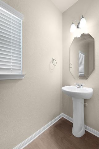 112 Creek Plum CT, Liberty Hill, TX 78642