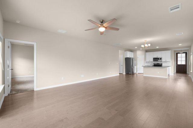 112 Creek Plum CT, Liberty Hill, TX 78642