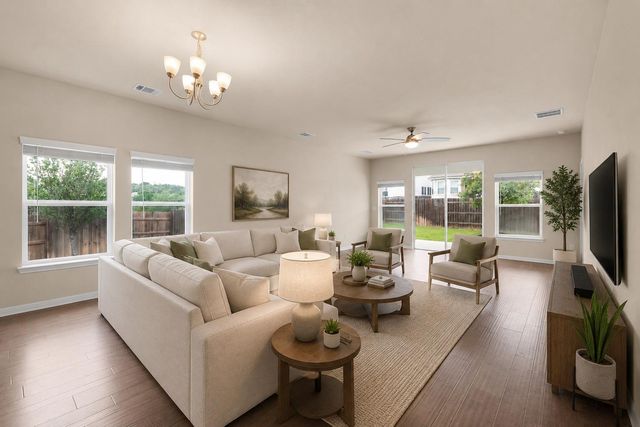 112 Creek Plum CT, Liberty Hill, TX 78642