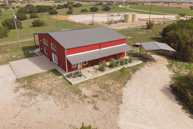 420 Overlook Drive, Cleburne, TX 76033