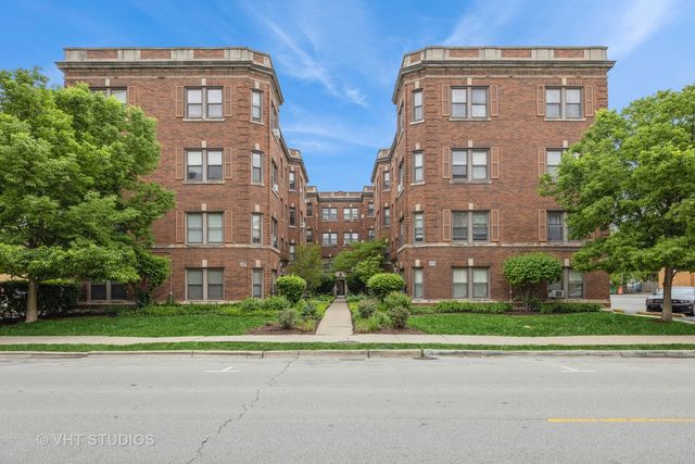 50 Forest Avenue 3S, Riverside, IL 60546