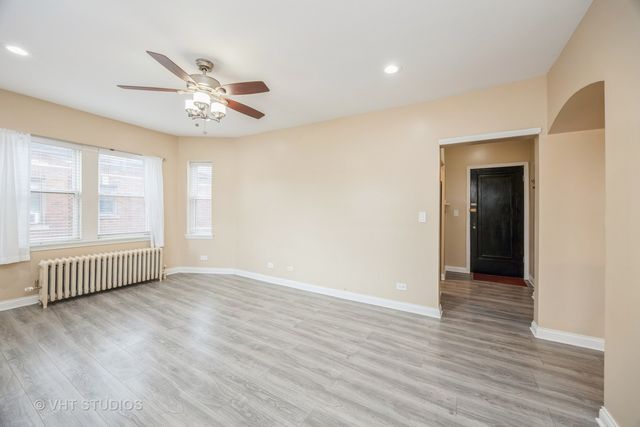 50 Forest Avenue 3S, Riverside, IL 60546