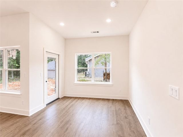 2 Boswell Drive, Bella Vista, AR 72715