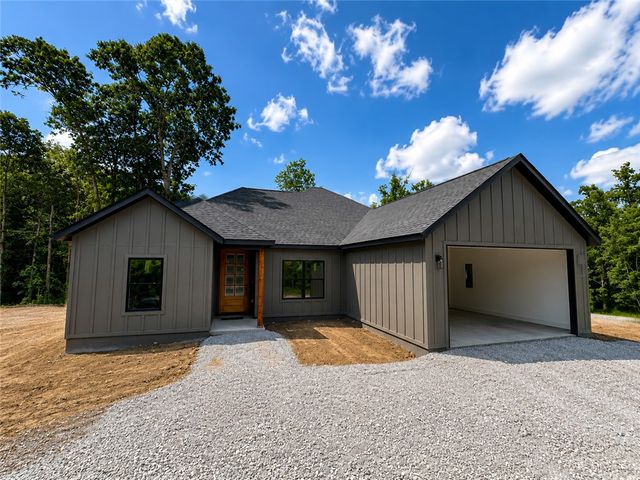 2 Boswell Drive, Bella Vista, AR 72715