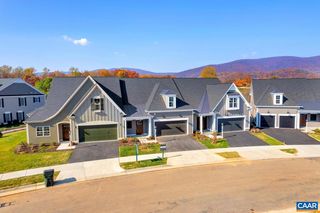 1226 FARROW DR, Charlottesville, VA 22901