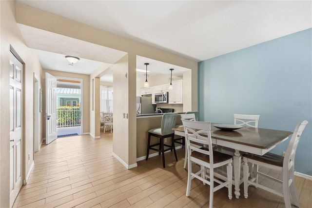 3506 54TH DRIVE W 103, Bradenton, FL 34210