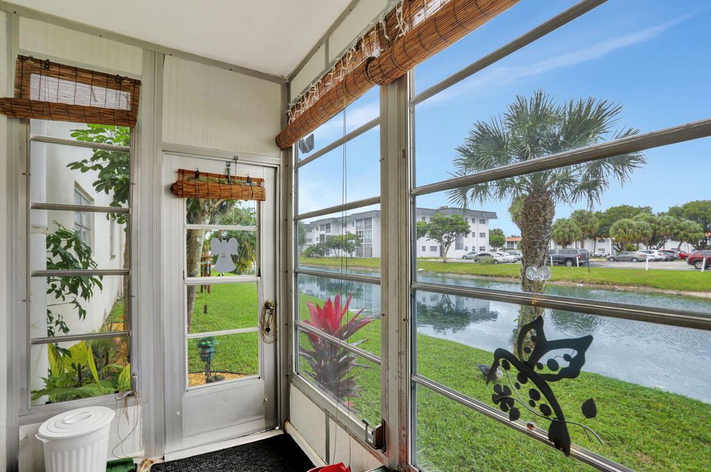 4851 NW 21st Street 112, Lauderhill, FL 33313