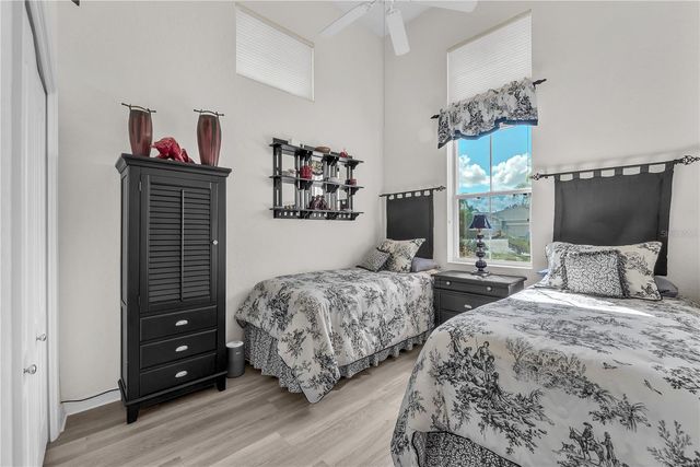 2451 SIFIELD GREENS WAY, Sun City Center, FL 33573