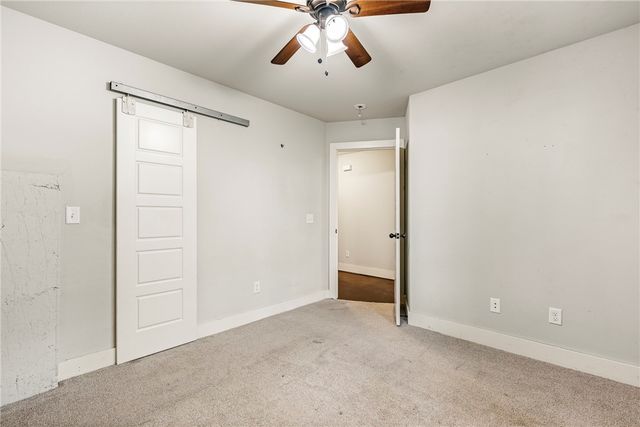 1615 Cresent Street, Bentonville, AR 72712