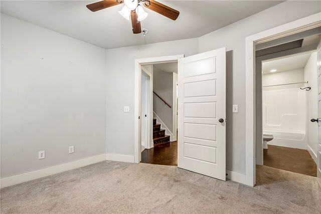 1615 Cresent Street, Bentonville, AR 72712