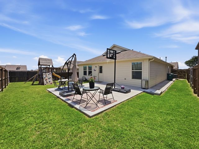 344 Navidad Trail, Fort Worth, TX 76052