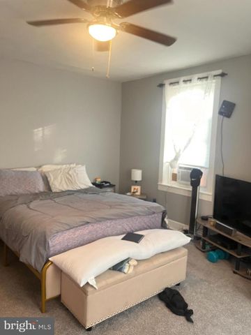 94 S 6TH ST, Darby, PA 19023