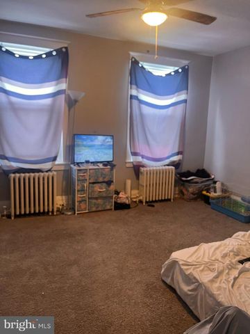 94 S 6TH ST, Darby, PA 19023