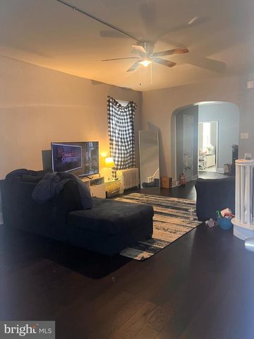 94 S 6TH ST, Darby, PA 19023