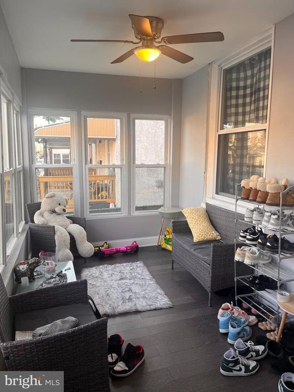 94 S 6TH ST, Darby, PA 19023
