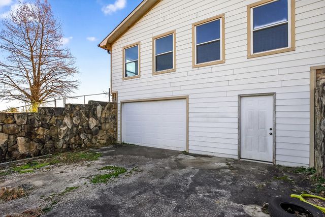 6553 Antioch Rd, Smithville, TN 37166