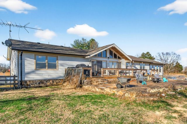 6553 Antioch Rd, Smithville, TN 37166