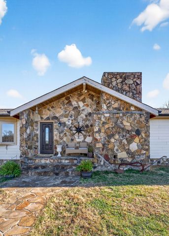 6553 Antioch Rd, Smithville, TN 37166