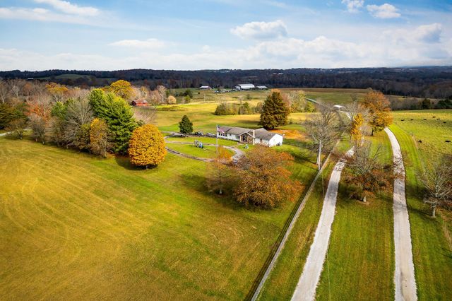 6553 Antioch Rd, Smithville, TN 37166