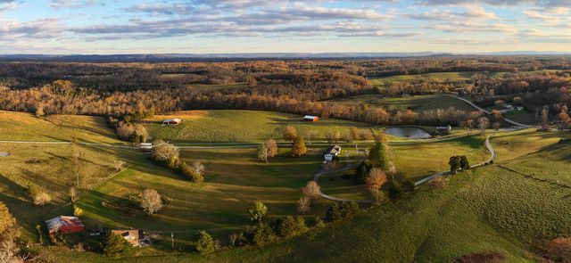 6553 Antioch Rd, Smithville, TN 37166