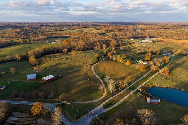 6553 Antioch Rd, Smithville, TN 37166