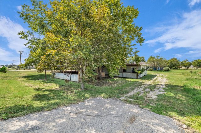 13267 China Spring Road, China Spring, TX 76633