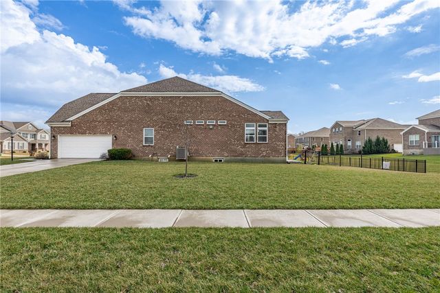 9501 Flatrock Drive, Washington Twp, OH 45458
