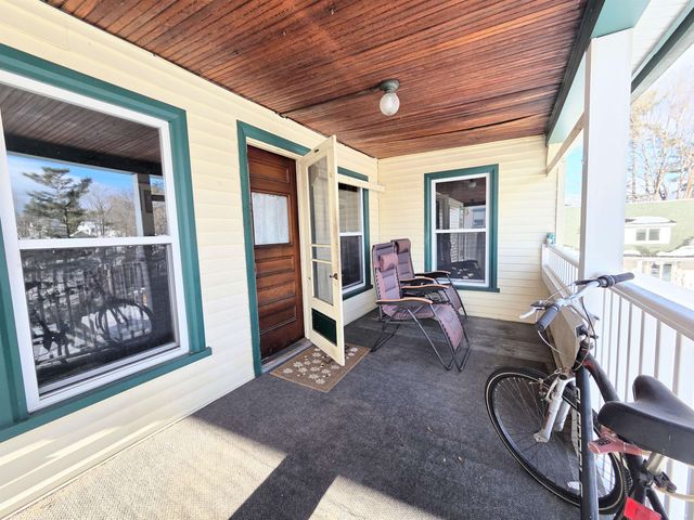 32 Wesley Drive, St. Johnsbury, VT 05819