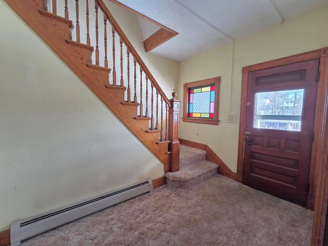 32 Wesley Drive, St. Johnsbury, VT 05819