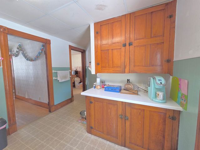 32 Wesley Drive, St. Johnsbury, VT 05819