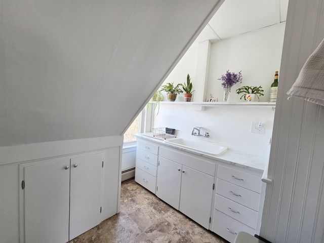 32 Wesley Drive, St. Johnsbury, VT 05819