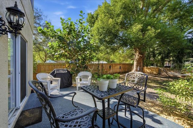 12330 N ROME AVENUE, Tampa, FL 33612