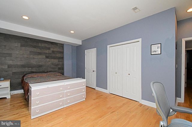 919 N AMERICAN ST, Philadelphia, PA 19123