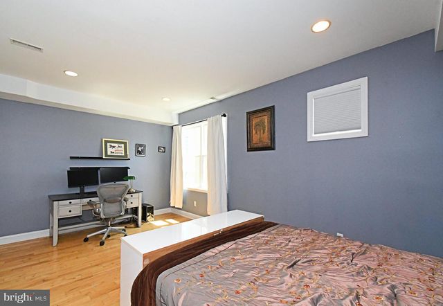 919 N AMERICAN ST, Philadelphia, PA 19123