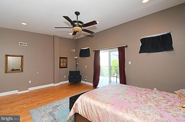 919 N AMERICAN ST, Philadelphia, PA 19123