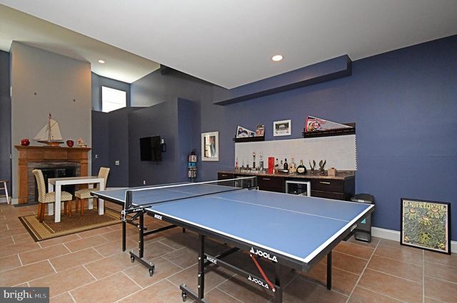 919 N AMERICAN ST, Philadelphia, PA 19123