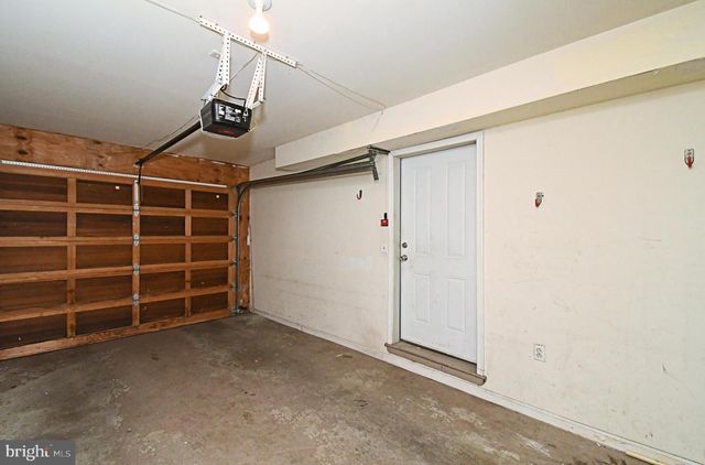 919 N AMERICAN ST, Philadelphia, PA 19123