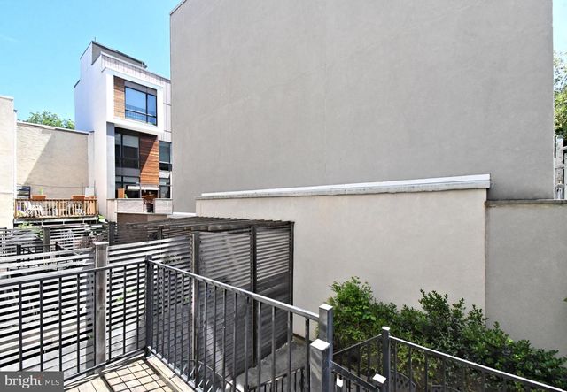 919 N AMERICAN ST, Philadelphia, PA 19123