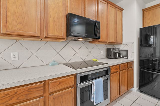 2104 Glen Manor Road, Corinth, TX 76208