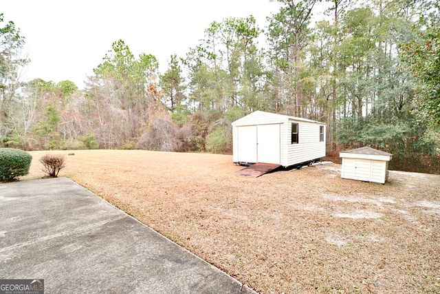 4898 Timberwood Drive, Hahira, GA 31632