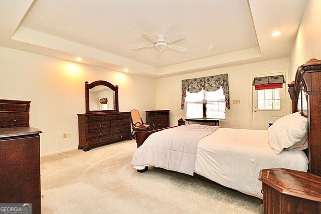 4898 Timberwood Drive, Hahira, GA 31632