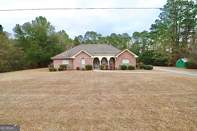 4898 Timberwood Drive, Hahira, GA 31632