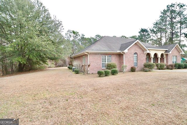 4898 Timberwood Drive, Hahira, GA 31632