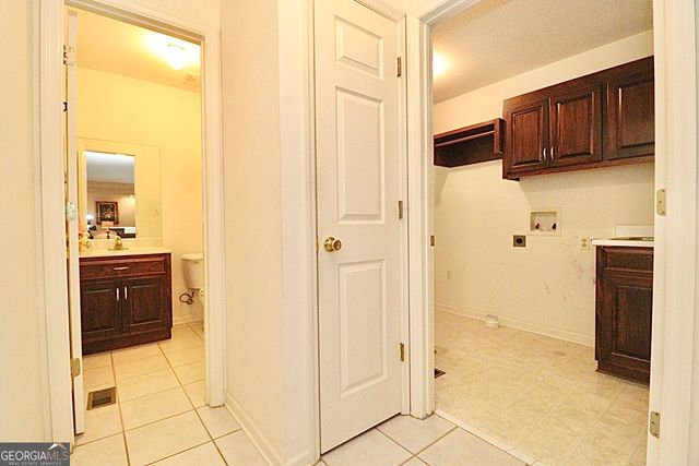 4898 Timberwood Drive, Hahira, GA 31632