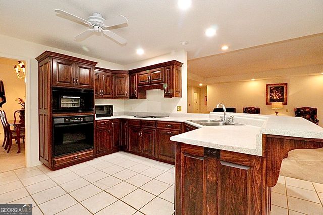 4898 Timberwood Drive, Hahira, GA 31632